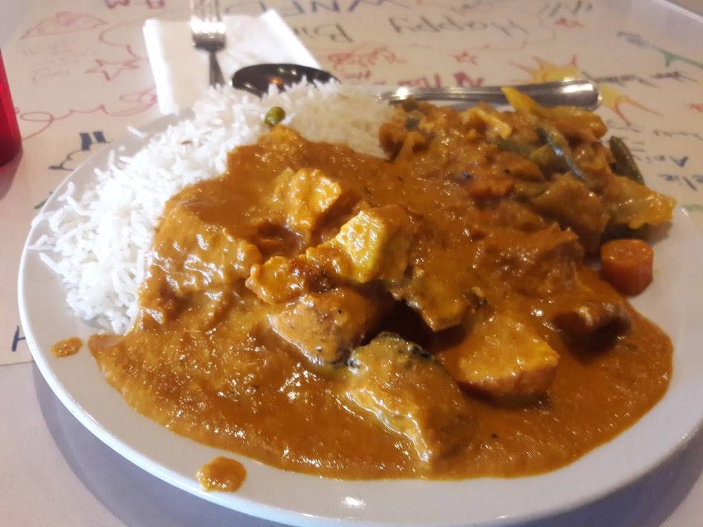 Al Hamra Indian Pizza & Curry | meal delivery | 3083 16th St, San Francisco, CA 94103, USA | 4156213935 OR +1 415-621-3935