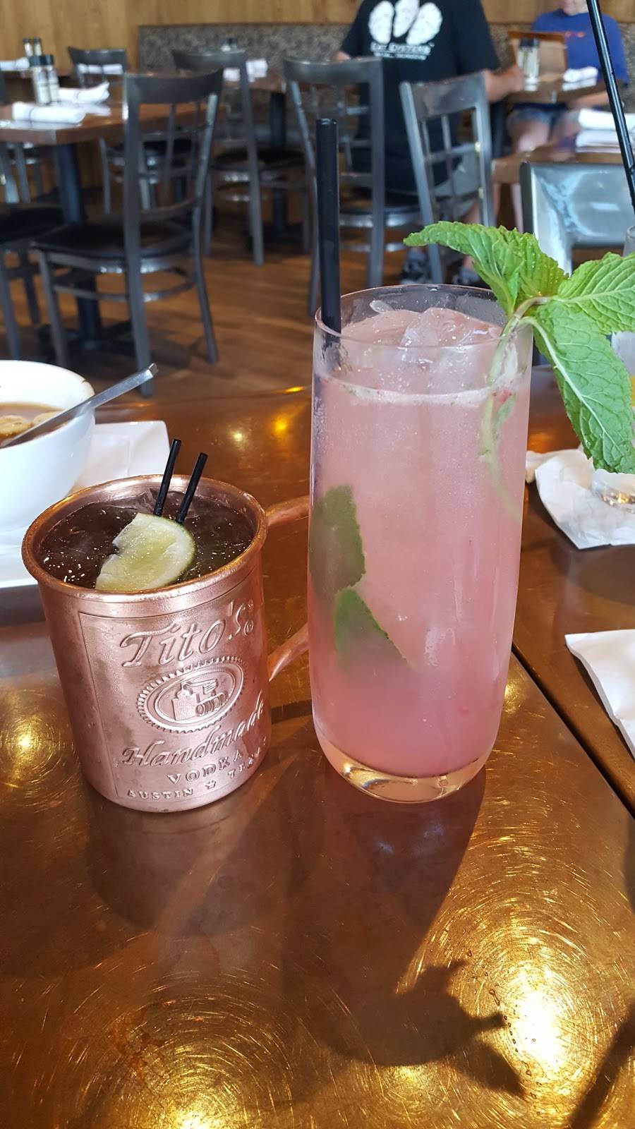 Station Eight | restaurant | 1899 Ocean St, Marshfield, MA 02050, USA | 7818376637 OR +1 781-837-6637