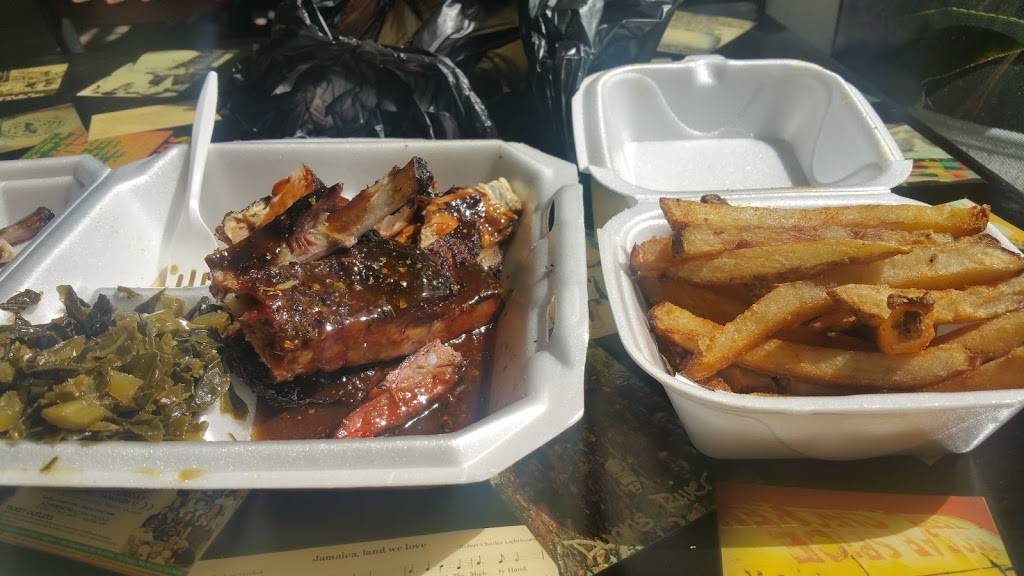 Trust Me BBQ | restaurant | 8811 US-301, Riverview, FL 33578, USA | 8133742284 OR +1 813-374-2284