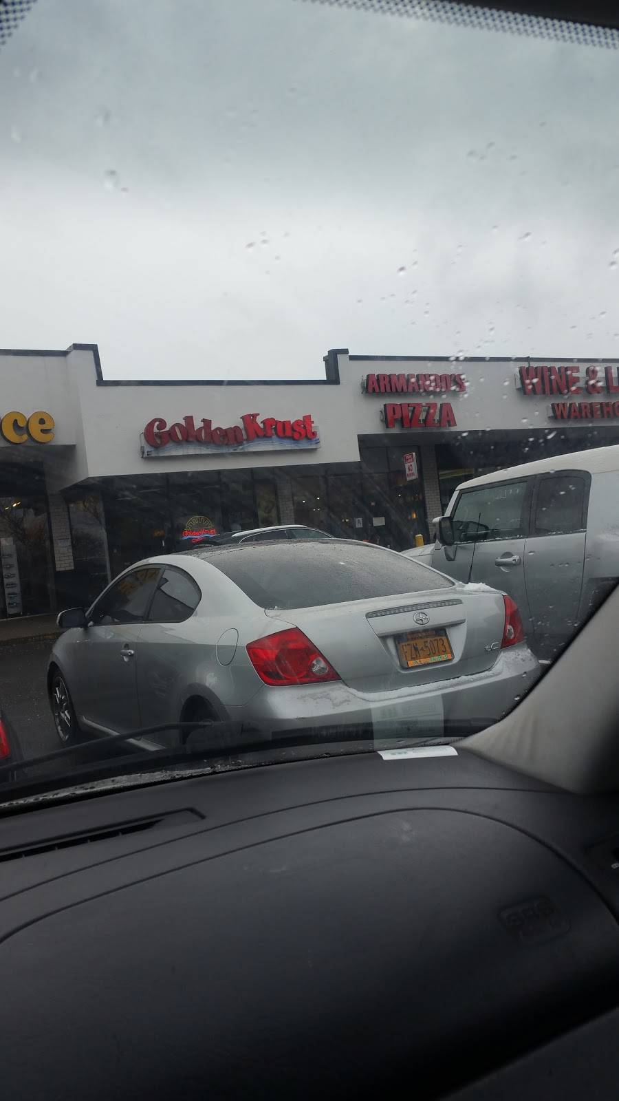 Golden Krust | restaurant | 1364 Pennsylvania Ave, Brooklyn, NY 11239, USA | 7182771003 OR +1 718-277-1003