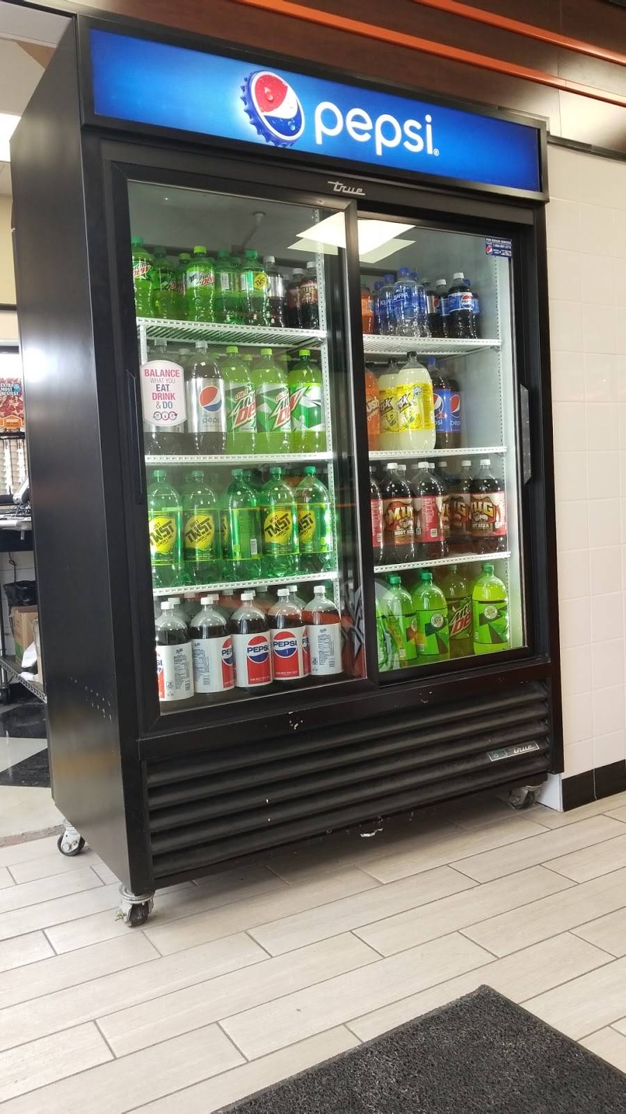 Little Caesars Pizza | meal takeaway | 1811 Memorial Blvd, Murfreesboro, TN 37129, USA | 6158966600 OR +1 615-896-6600