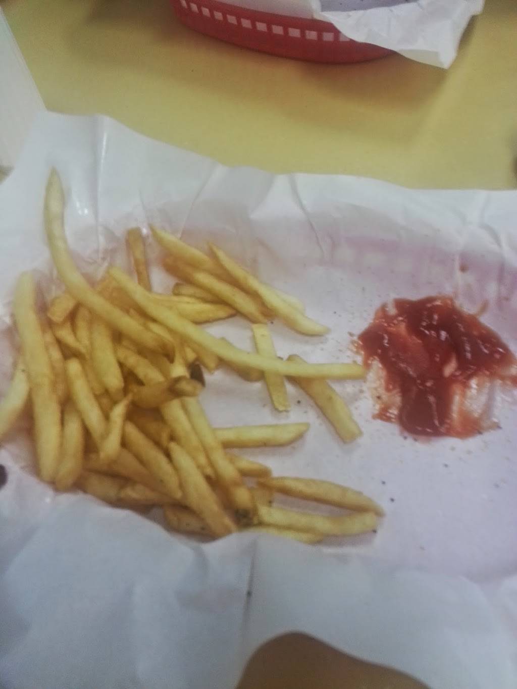 Tinos Carry Out | meal takeaway | 2300 Lathrop Ave, Racine, WI 53405, USA | 2625547772 OR +1 262-554-7772