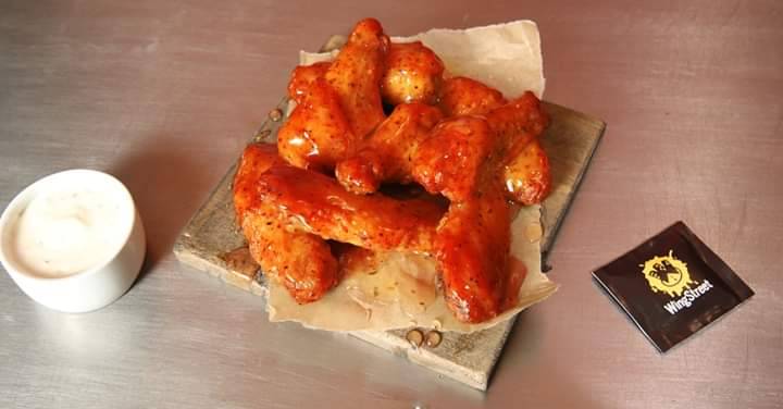 Wing Street | restaurant | 1461 N High St, Hillsboro, OH 45133, USA | 9373935718 OR +1 937-393-5718