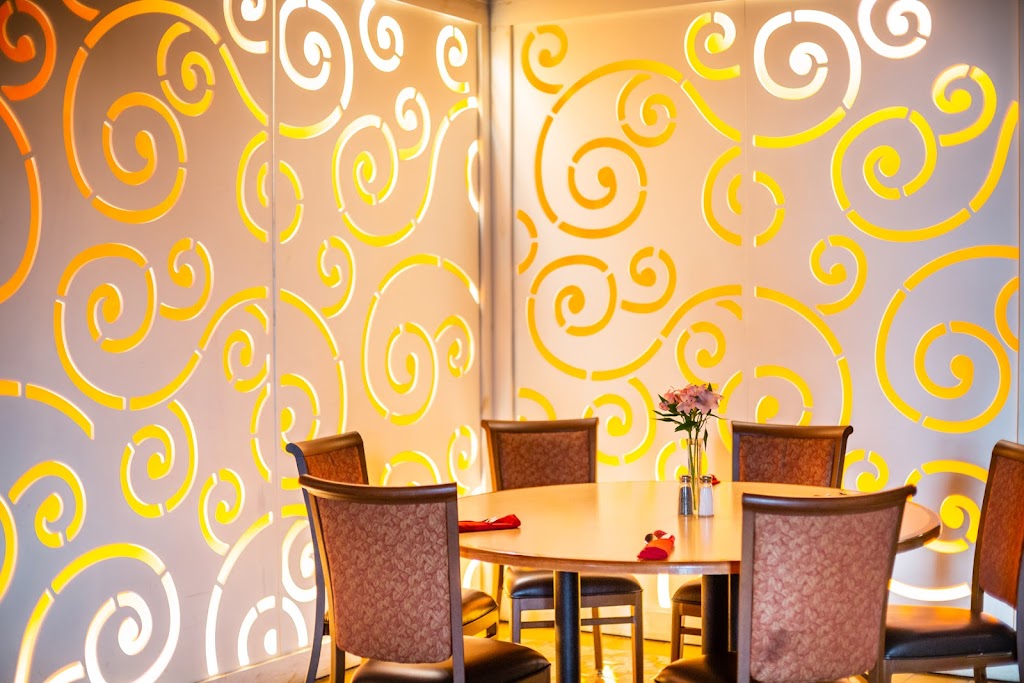 Collettis Italian Restaurant | restaurant | 202 S 1st St, Harlingen, TX 78550, USA | 9564233140 OR +1 956-423-3140