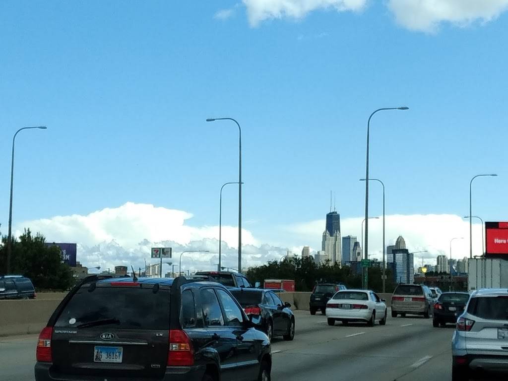 Subway Restaurants | restaurant | 1768 W Armitage Ave, Chicago, IL 60622, USA | 7732351800 OR +1 773-235-1800