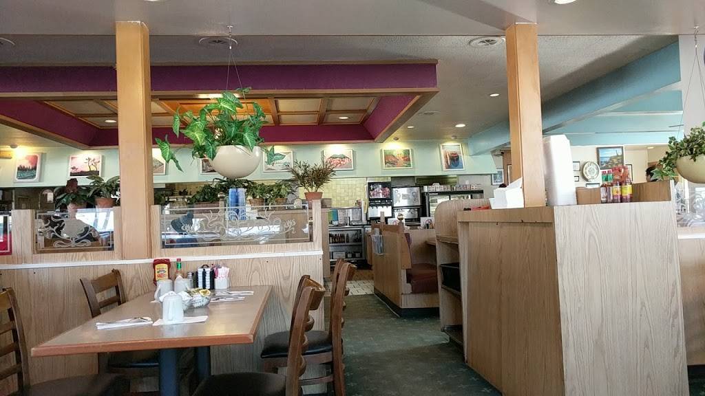 Nikarrys Restaurant | restaurant | 1055 N Lake St, Aurora, IL 60506, USA | 6302641500 OR +1 630-264-1500