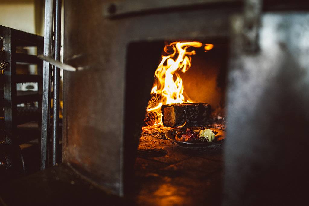 La Brasa | restaurant | 124 Broadway, Somerville, MA 02145, USA | 6177641412 OR +1 617-764-1412