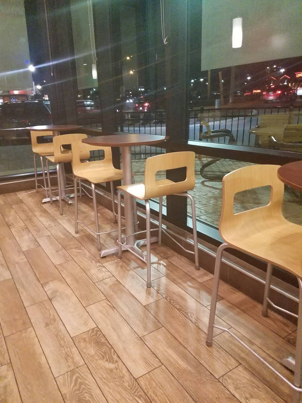 Wendys | restaurant | 2638 Scottsville Rd, Bowling Green, KY 42104, USA | 2707812580 OR +1 270-781-2580