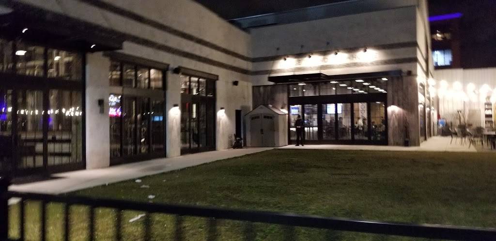 Goose Island Brewhouse | restaurant | 1002 Canal St, Philadelphia, PA 19123, USA | 2155608181 OR +1 215-560-8181