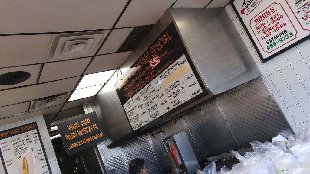 Tommys Red Hots | restaurant | 1574 Bloomingdale Rd, Glendale Heights, IL 60139, USA | 6306689733 OR +1 630-668-9733