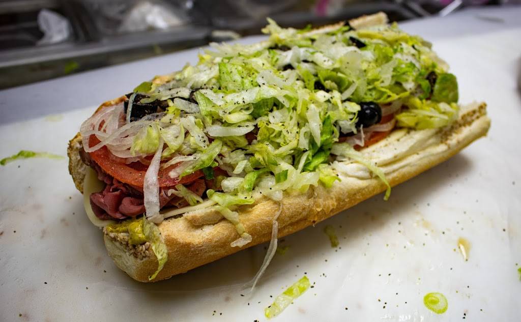 Capitinis Italian Deli and Catering | restaurant | 6453 W Rogers Cir N2, Boca Raton, FL 33487, USA | 5613673018 OR +1 561-367-3018