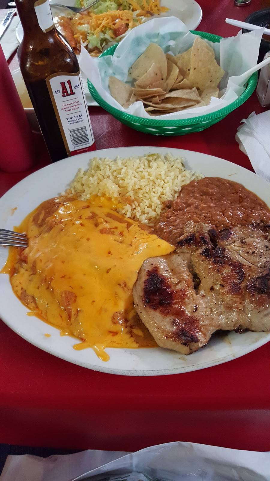 Old Mexico | restaurant | 3306 Hopper Rd, Houston, TX 77093, USA | 2814423519 OR +1 281-442-3519