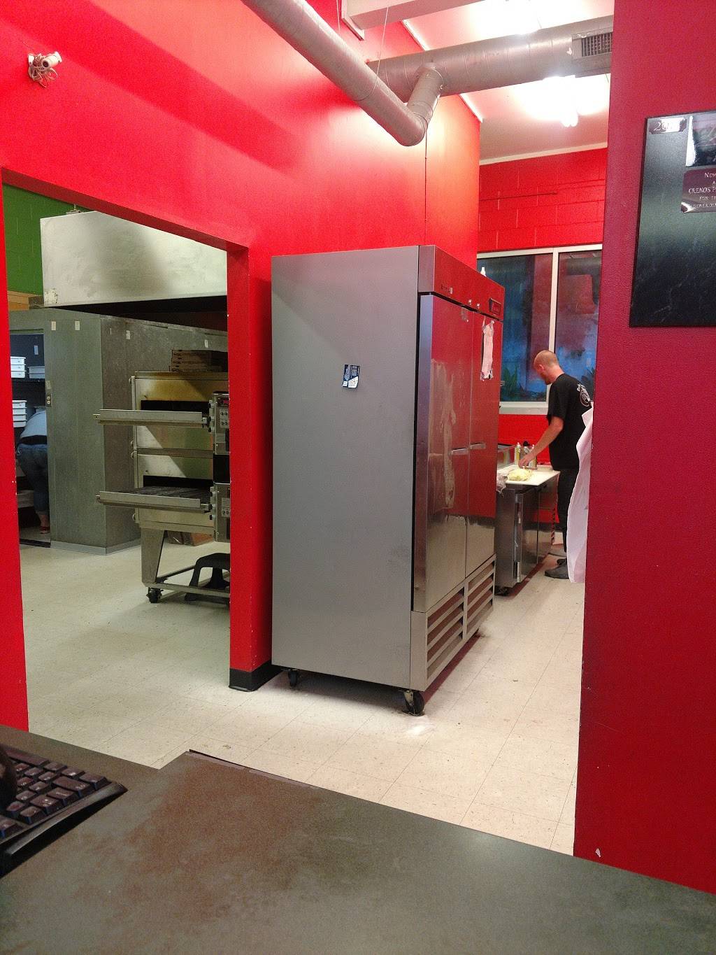 Crenos Pizza Cedar St. | restaurant | 6701, 221 N Cedar St, Newark, OH 43055, USA | 7403450544 OR +1 740-345-0544