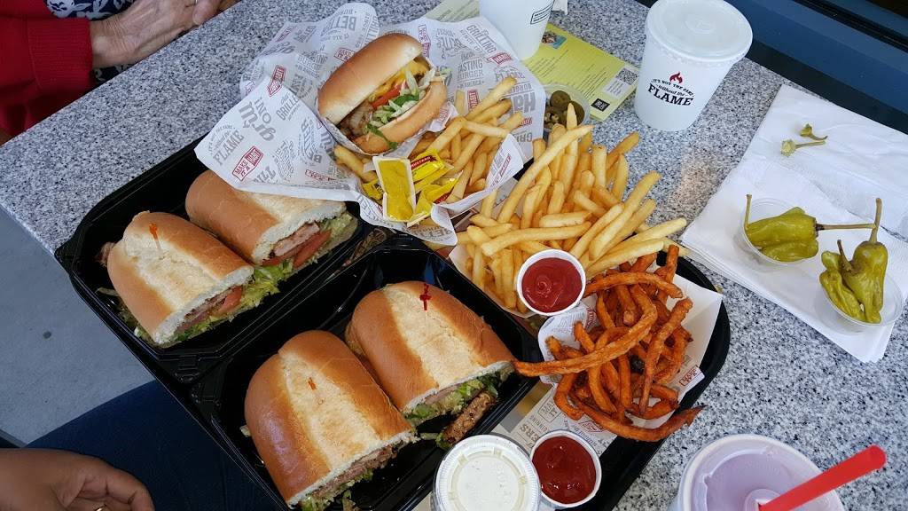 The Habit Burger Grill | restaurant | 563 W Channel Islands Blvd, Port Hueneme, CA 93041, USA | 8053820040 OR +1 805-382-0040