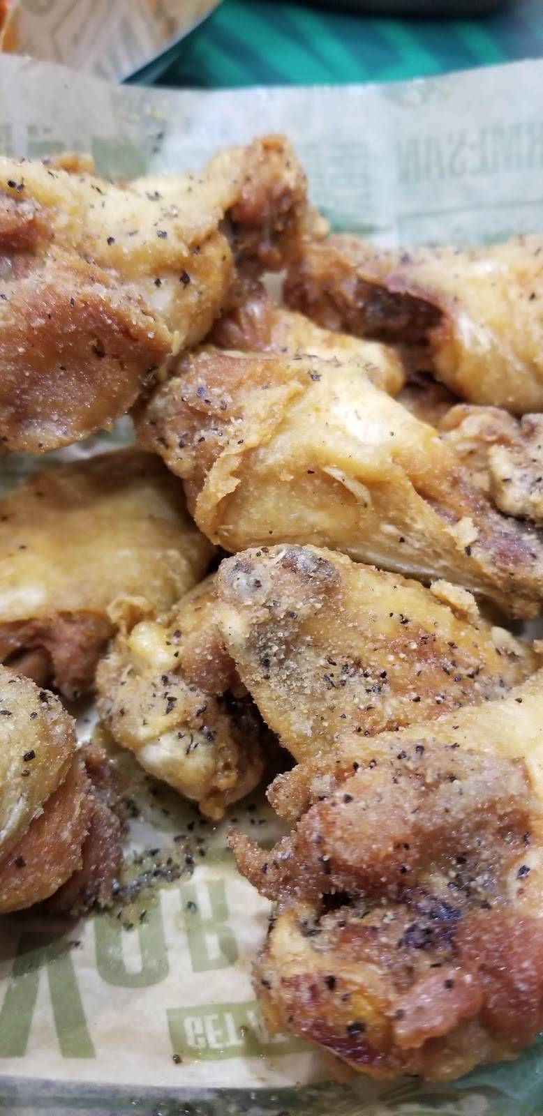 Wingstop | restaurant | 32240 Temecula Pkwy Ste 107, Temecula, CA 92592, USA | 9513039464 OR +1 951-303-9464