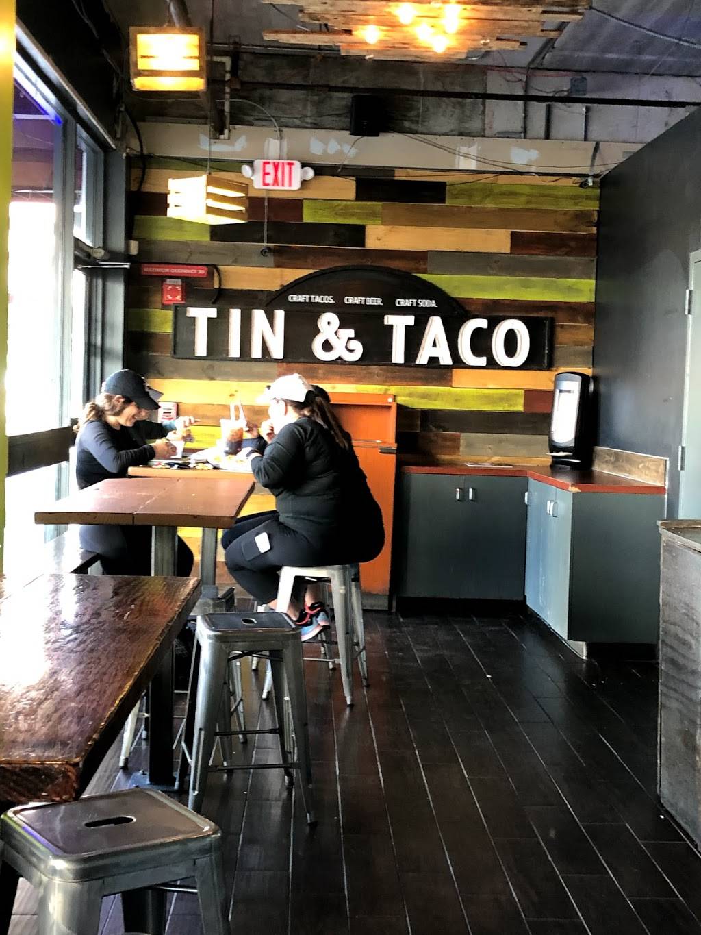 Tin & Taco | restaurant | 40 W Washington St, Orlando, FL 32801, USA | 4074254340 OR +1 407-425-4340