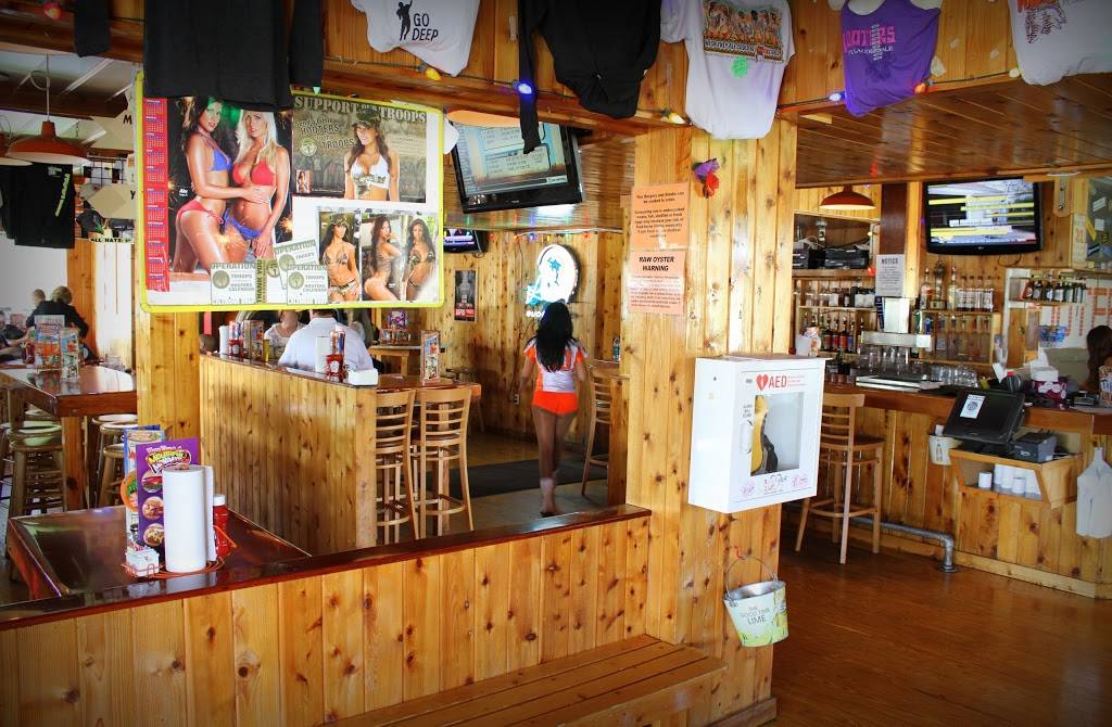 Hooters | meal takeaway | 3805 N University Dr, Sunrise, FL 33351, USA | 9547481000 OR +1 954-748-1000