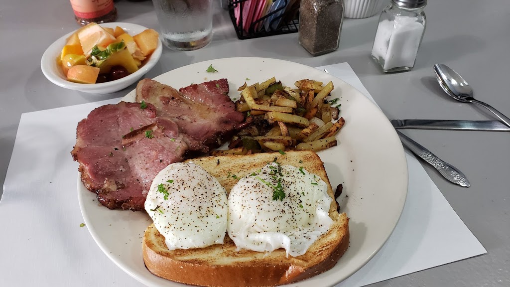 Edgebrook Coffee Shop | restaurant | 6322 N Central Ave, Chicago, IL 60646, USA | 7736573974 OR +1 773-657-3974