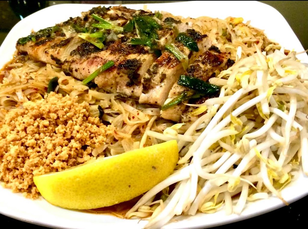 Flaming Thai Cafe | restaurant | 3045 Crooks Rd, Troy, MI 48084, USA | 2484580060 OR +1 248-458-0060