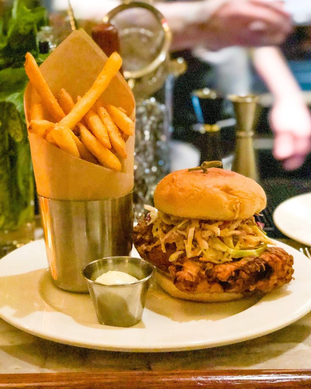 Alamo Club | restaurant | 1919 Greenville Ave, Dallas, TX 75206, USA | 4693997600 OR +1 469-399-7600