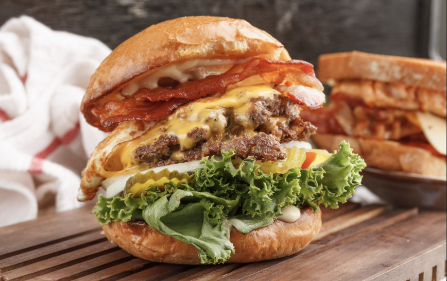 Smackers | restaurant | 569 S Highland St, Memphis, TN 38111, USA | 9018421339 OR +1 901-842-1339