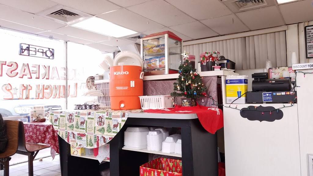 Crystals Fast & Best | meal takeaway | 4935 E 7th Ave, Tampa, FL 33605, USA | 8132523045 OR +1 813-252-3045