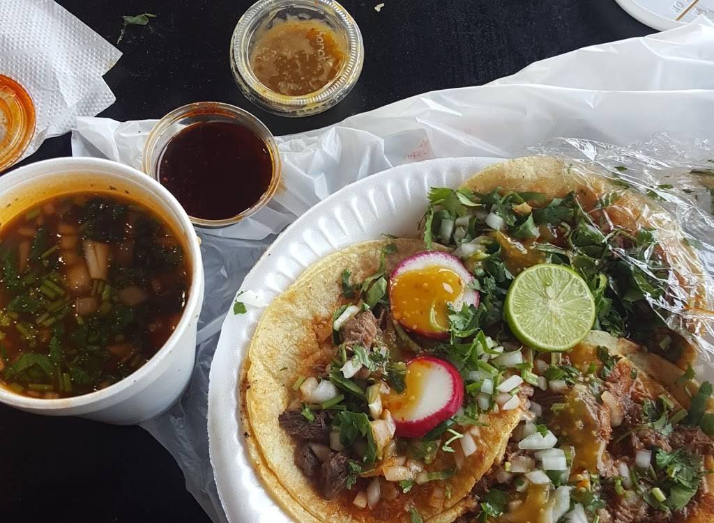 Tacos Y Birria El Guerro | restaurant | 2330 W Edinger Ave, Santa Ana, CA 92704, USA | 7142418226 OR +1 714-241-8226