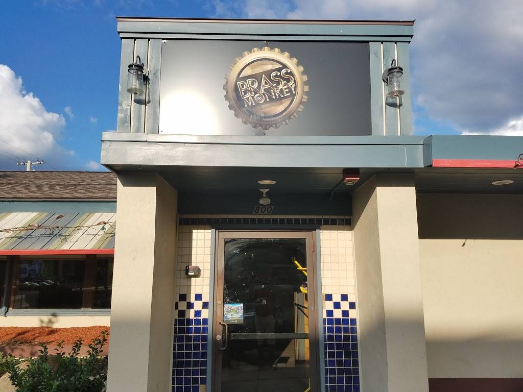 Brass Monkey | restaurant | 800 Allens Ave, Providence, RI 02905, USA | 4017851818 OR +1 401-785-1818