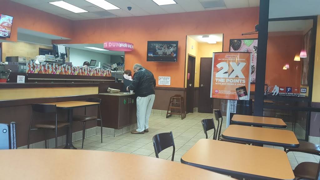 Dunkin | bakery | 82 Bridge Rd, Haddam, CT 06438, USA | 8603452536 OR +1 860-345-2536