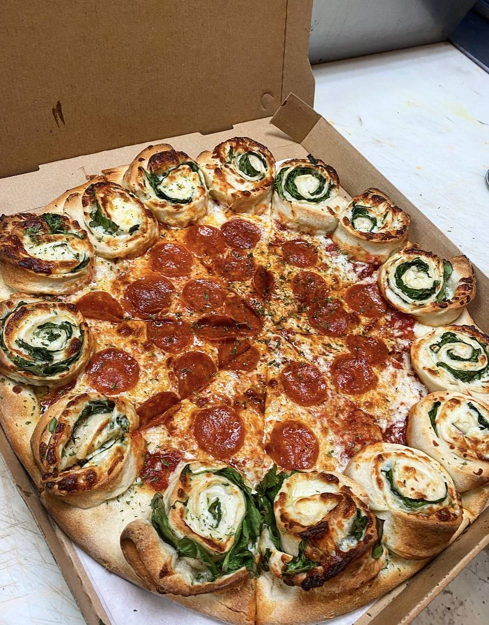 Munchys pizza and wings | meal delivery | 606 S Federal Hwy, Deerfield Beach, FL 33441, USA | 9545316870 OR +1 954-531-6870