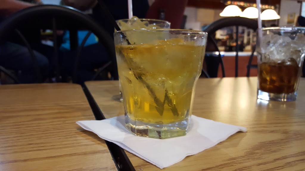 West Valley Bar & Grill | restaurant | 1212 S 80th Ave, Yakima, WA 98908, USA | 5099669370 OR +1 509-966-9370