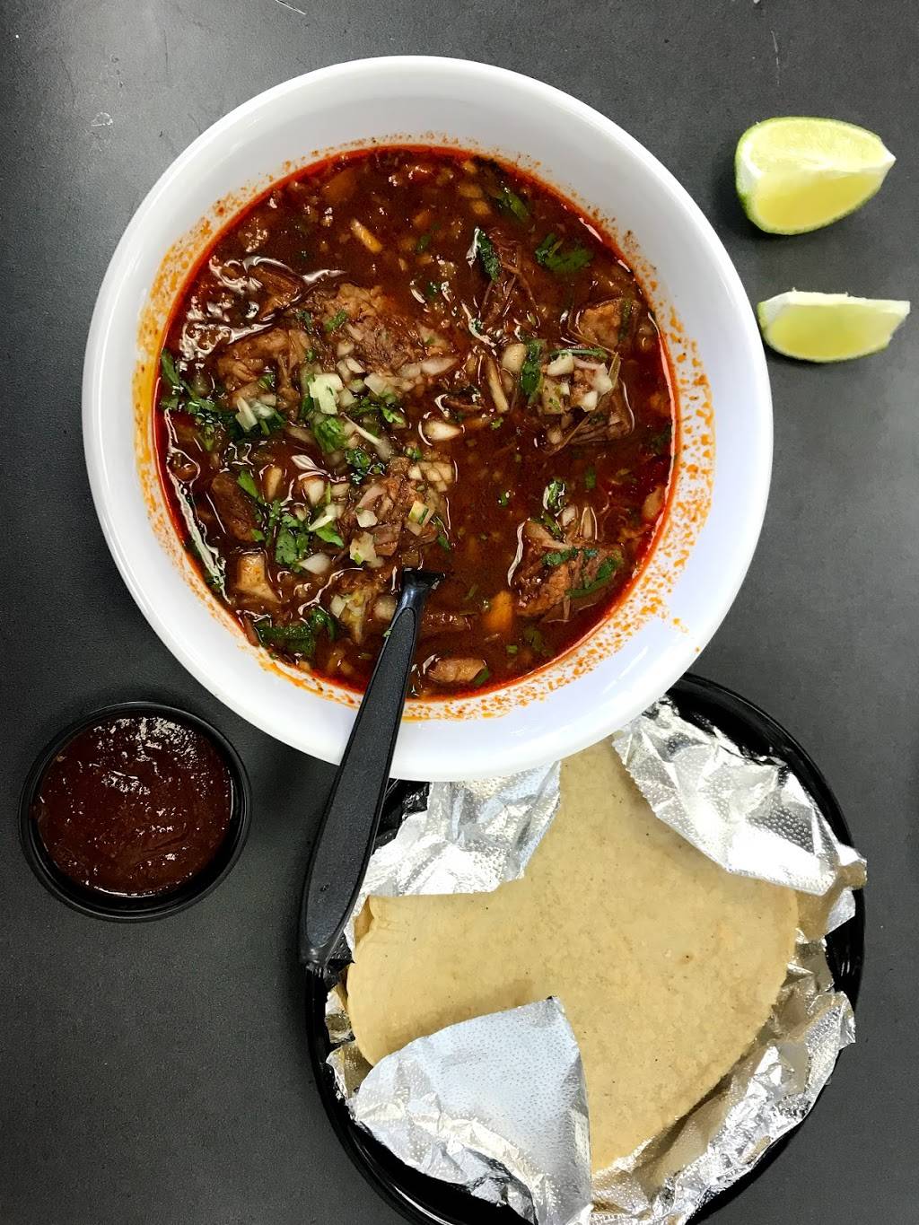 Salsero Loco | restaurant | 17928 Wika Rd, Apple Valley, CA 92307, USA | 7602427533 OR +1 760-242-7533