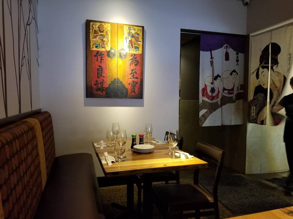 Sushi House | restaurant | 950 Warren Ave, Downers Grove, IL 60515, USA | 6309680088 OR +1 630-968-0088