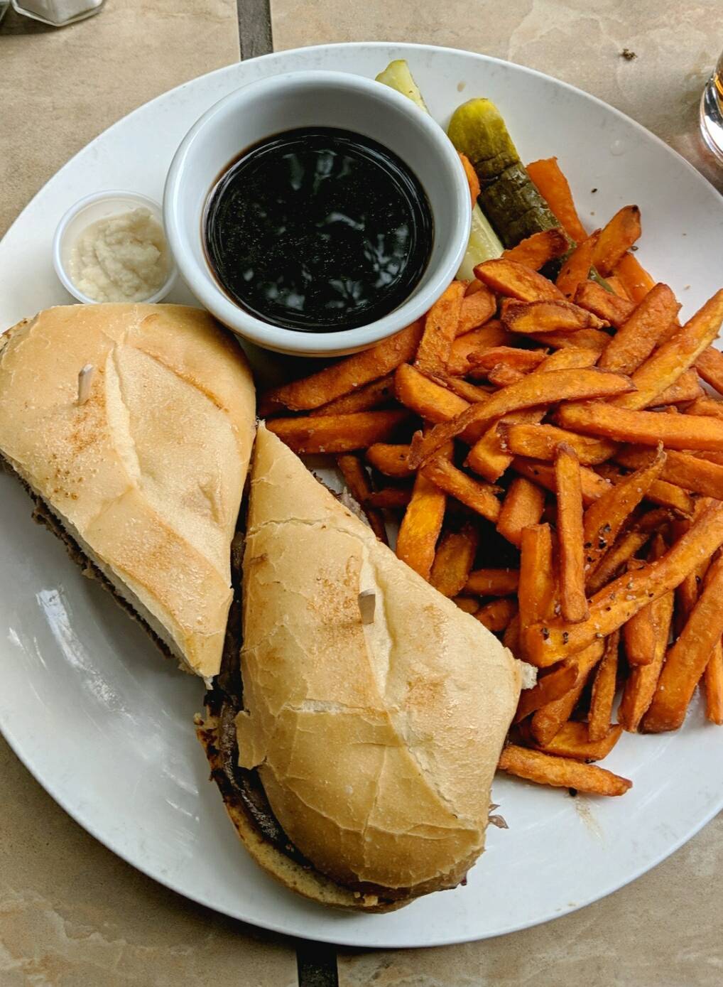 Brewsters Bar & Grill | restaurant | 201 4th St, Galt, CA 95632, USA | 2092517355 OR +1 209-251-7355