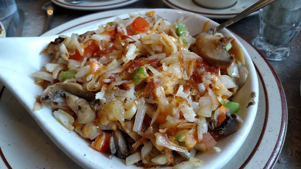 Tommys Home Run Family Restaurant | restaurant | 7839 Sheridan Rd, Kenosha, WI 53143, USA | 2626545155 OR +1 262-654-5155