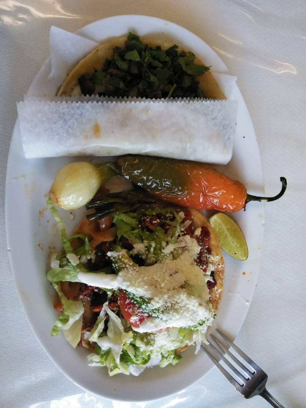 Tacos El Jalapeno | restaurant | 1033 N 6th St, Whitehall, PA 18052, USA | 6103511867 OR +1 610-351-1867