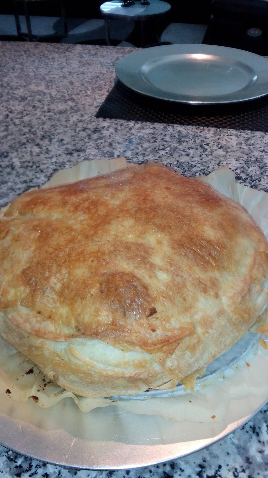 MAMINA KUHINJA | restaurant | 5910 N Clark St, Chicago, IL 60660, USA | 7738632366 OR +1 773-863-2366