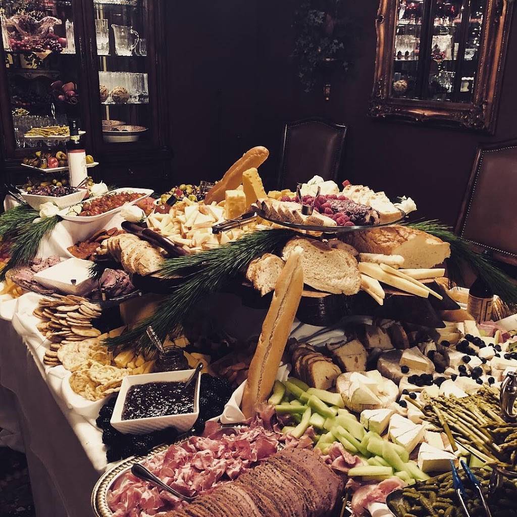 Cherry On Top Catering And Events | restaurant | 5412 River Oaks Blvd, River Oaks, TX 76114, USA | 8179947793 OR +1 817-994-7793