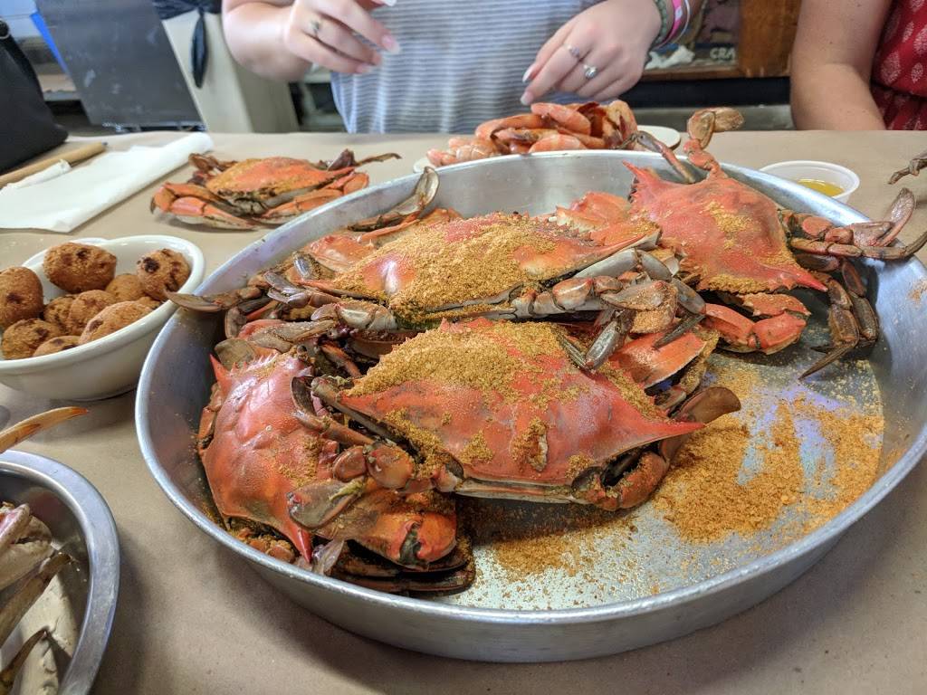 Mays Seafood Restaurant | restaurant | 5640 Urbana Pike, Frederick, MD 21704, USA | 3016624233 OR +1 301-662-4233