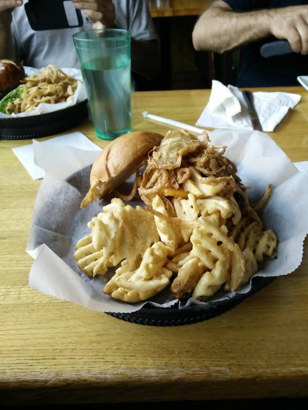 Charcoal Grill & Rotisserie | restaurant | 8300 Washington Ave, Mt Pleasant, WI 53406, USA | 2628849400 OR +1 262-884-9400