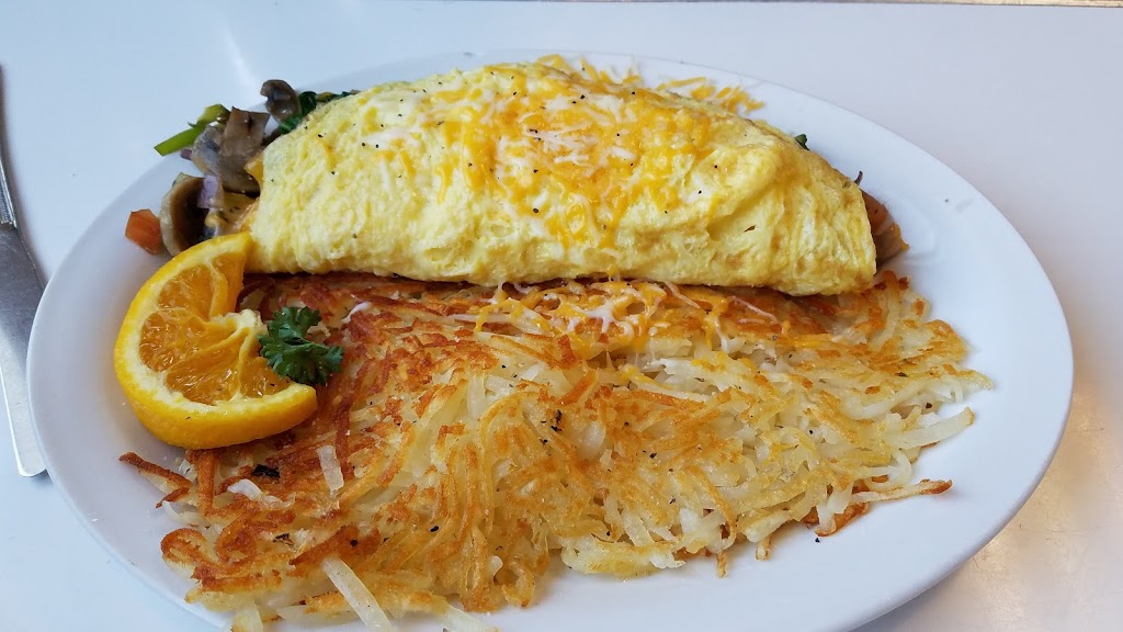 Debbys Diner | restaurant | 3808 S Pacific Hwy, Medford, OR 97501, USA | 5415121560 OR +1 541-512-1560