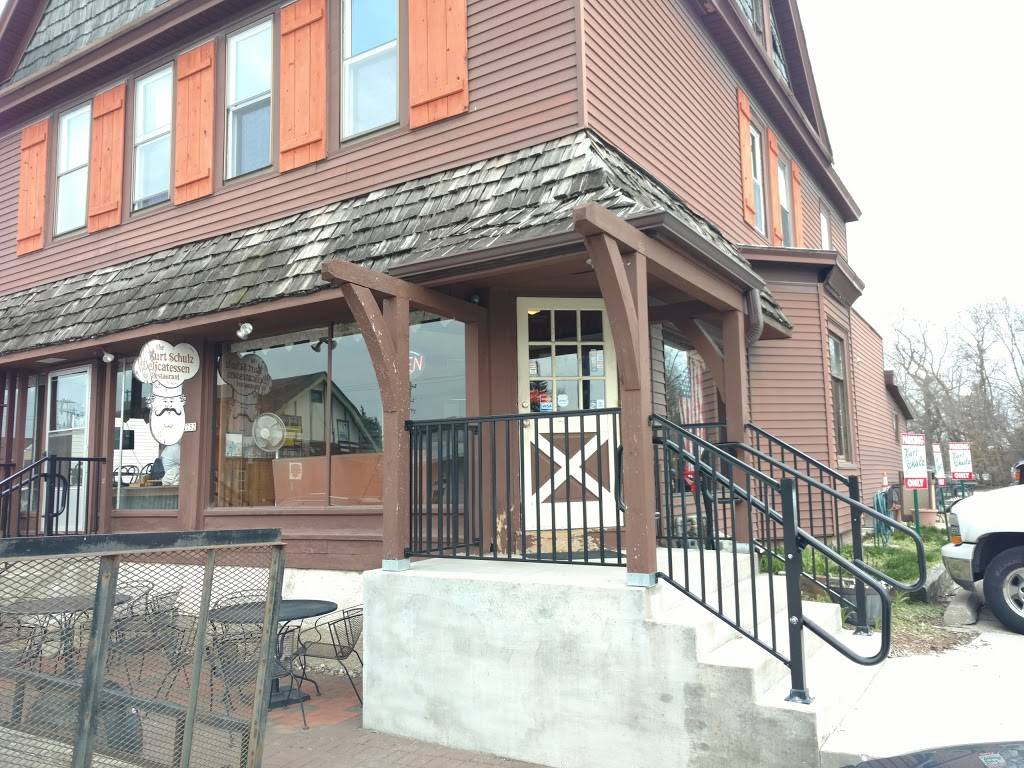 Kurt Schulz Deli & Restaurant | cafe | 8752 N Deerwood Dr, Milwaukee, WI 53209, USA | 4143541004 OR +1 414-354-1004