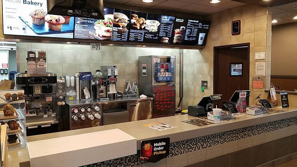 McDonalds | cafe | 1701 East Ave, Rochester, NY 14610, USA | 5852713960 OR +1 585-271-3960