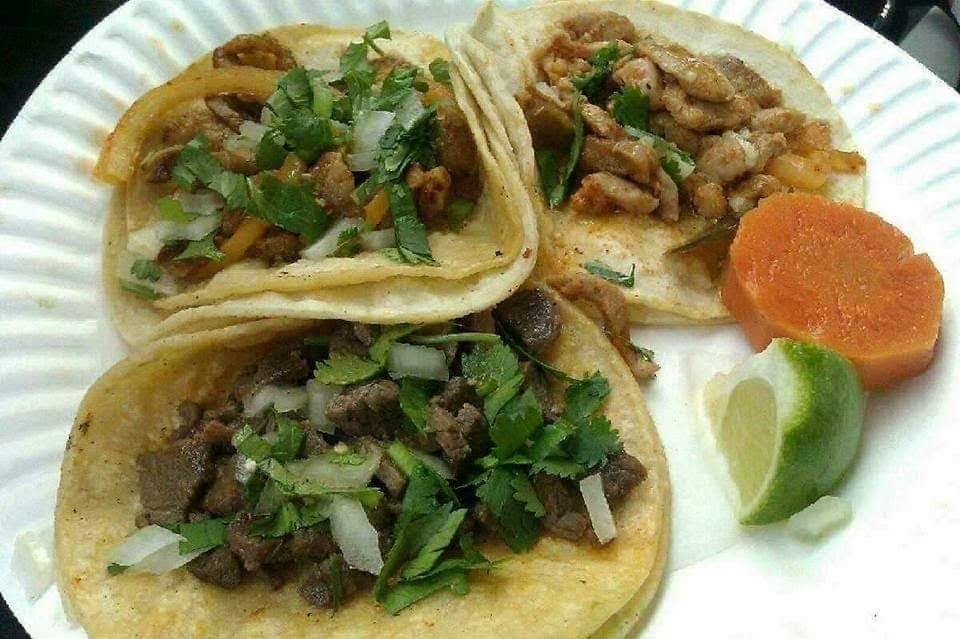 Mana Tacos | restaurant | 6452 Mission Boulevard, Riverside, CA 92509, USA | 9512203221 OR +1 951-220-3221