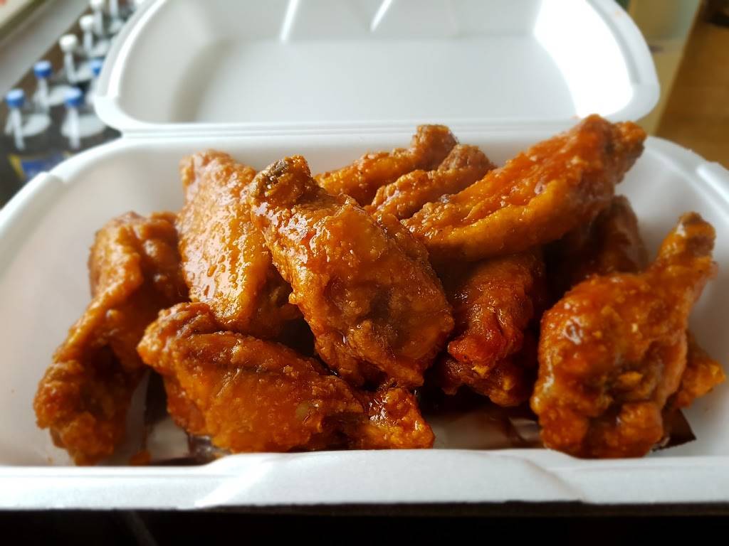 Naples Pizza | restaurant | 1496 Essex County Rd 22, Belle River, ON N0R 1A0, Canada | 5197276727 OR +1 519-727-6727