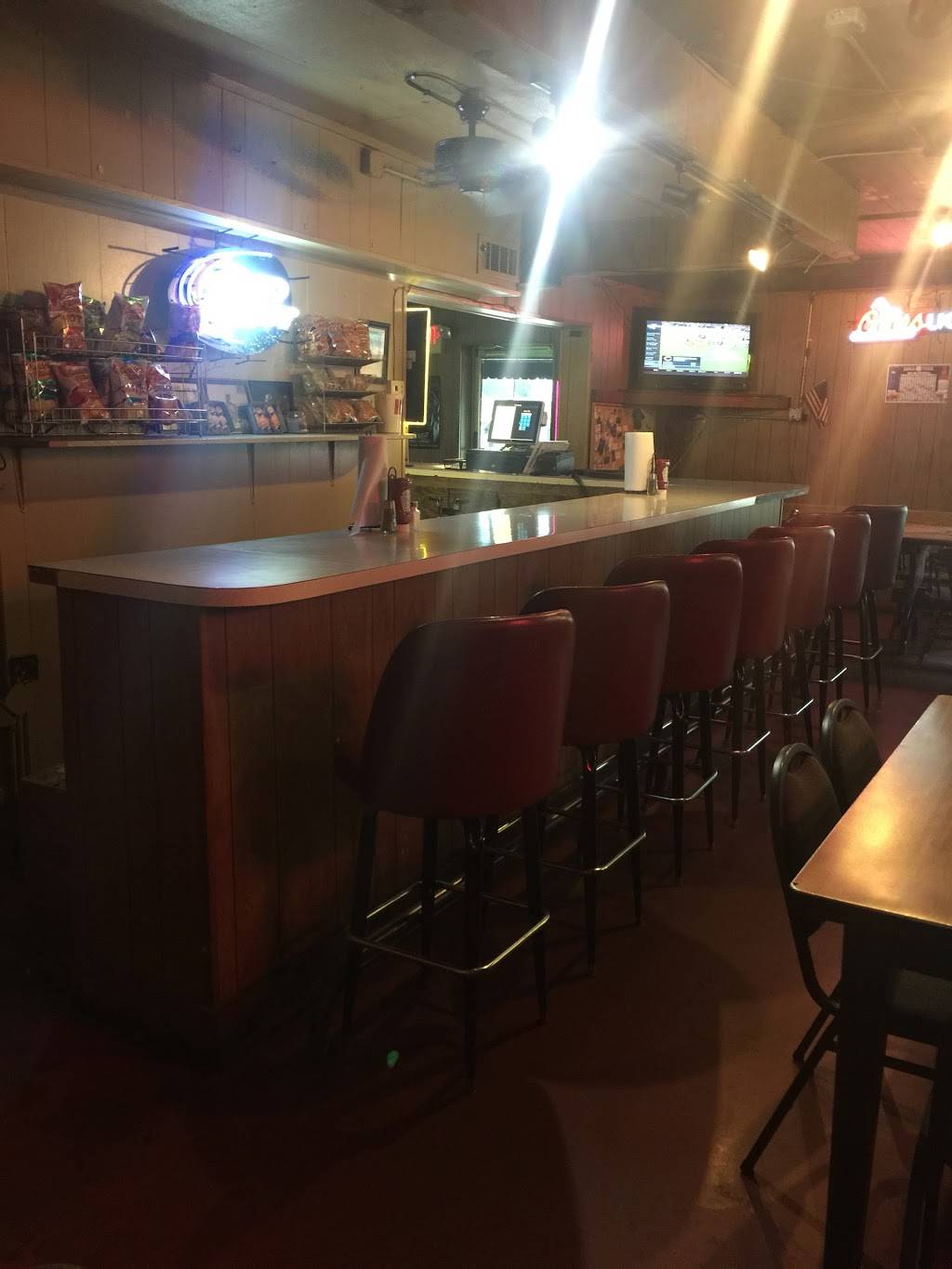 Oasis Bar & Grill | restaurant | 6720 University Blvd E, Cottondale, AL 35453, USA | 2055539965 OR +1 205-553-9965