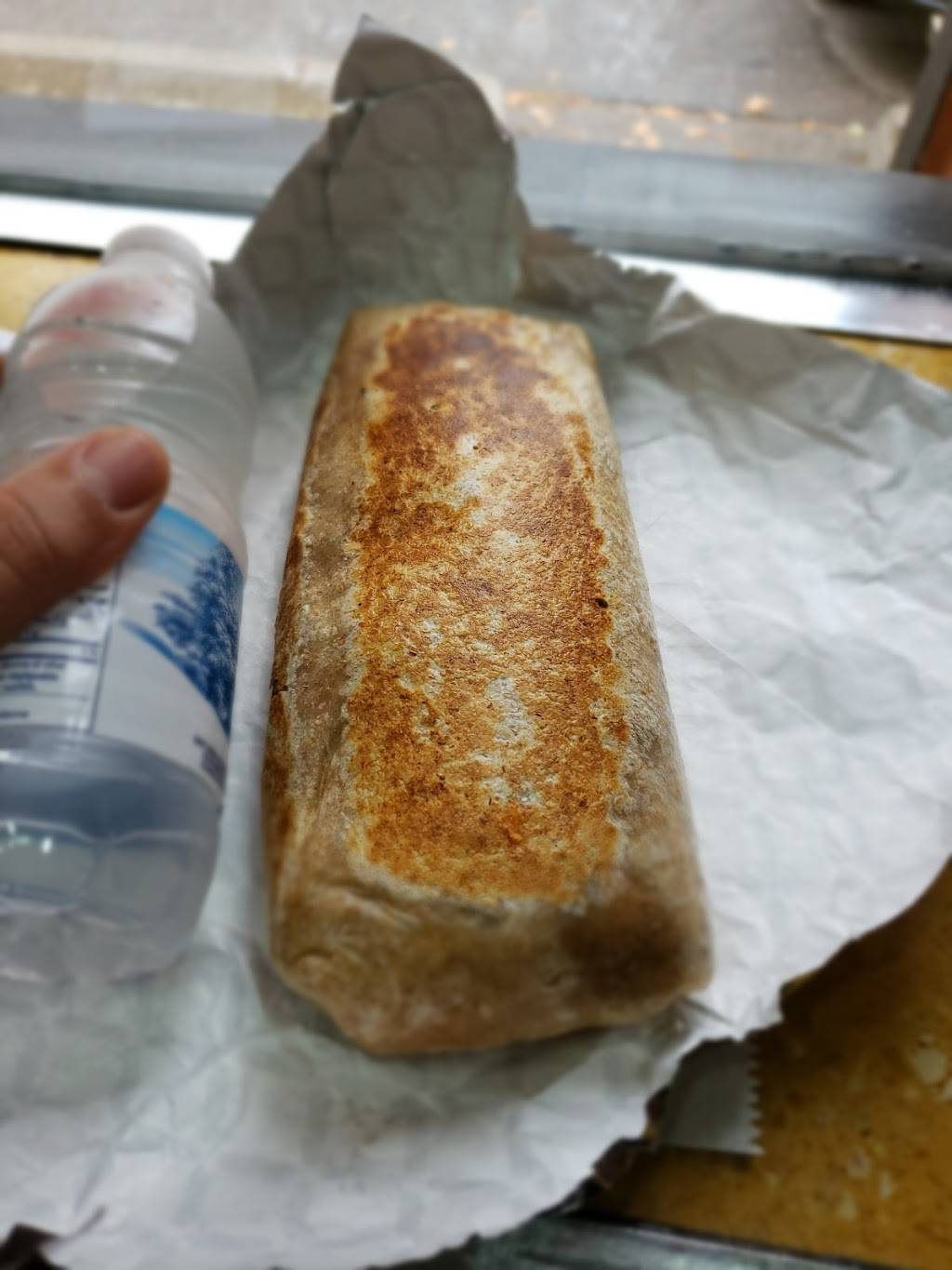 Burrito Boyz Streetsville | restaurant | 17 Tannery St, Mississauga, ON L5M 1V1, Canada | 9055672699 OR +1 905-567-2699