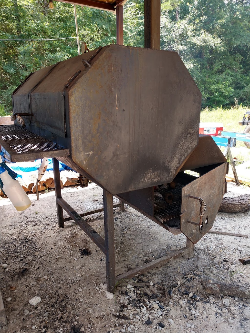 Rues Barbecue | restaurant | 12420 TX-63 W, Jasper, TX 75951, USA | 4092897357 OR +1 409-289-7357