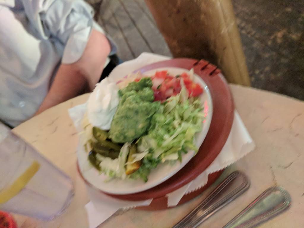 Sagebrush Cantina | restaurant | 14284 Fenton Rd, Fenton, MI 48430, USA | 8106293955 OR +1 810-629-3955