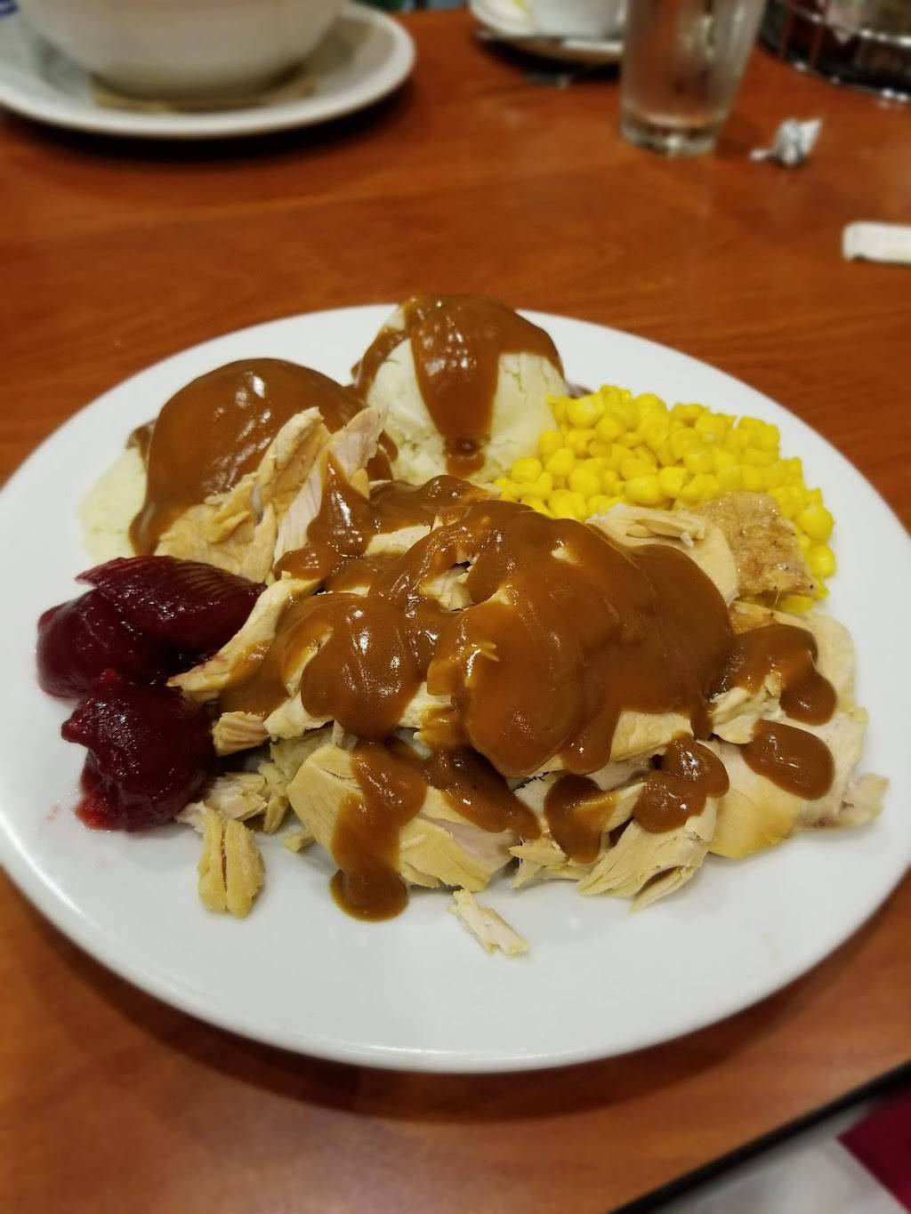 Zippys Ewa | restaurant | 91-1717 Fort Weaver Rd, Ewa Beach, HI 96706, USA | 8086873500 OR +1 808-687-3500